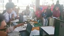 Cahaya Pelayanan di Ujung Negeri: Komitmen Tulus Dukcapil Takalar Sentuh Warga Kepulauan Tanakeke
