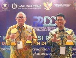Bank Jatim Raih Penghargaan BPD Terbaik 2025 dari Kemenko Perekonomian RI