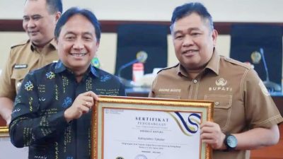 Cetak Prestasi Gemilang, Pemkab Takalar Terima Penghargaan BKKBN dan Insentif Rp6,1 Miliar