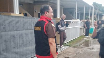 Dugaan Korupsi Pengadaan, Kejati Sulsel Geledah Rumah Dua ASN di Takalar
