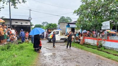 Demo soal Bansos dan SKTM, Massa Desak Kejari Usut Dana Desa Bontosunggu