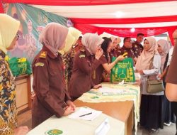 Berbagi Berkah Ramadan, Kejari Takalar Gelar Pasar Murah hingga Bagi-Bagi Takjil