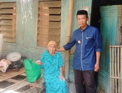 Lurah Sombalabella Dampingi BNI Salurkan Paket Sembako