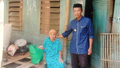 Lurah Sombalabella Dampingi BNI Salurkan Paket Sembako