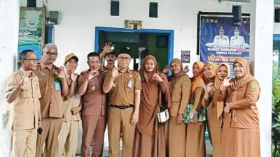 Turun ke Lapangan, Plt Camat Polongbangkeng Selatan Evaluasi PBB-P2 dan Bansos