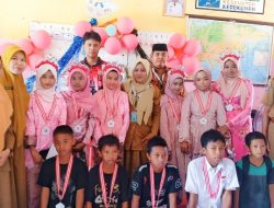 Pesona Gandrang Bulo Warnai Perpisahan Siswa SDN Inpres 168 Romangtangngaya