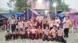 Peringati HUT ke-81 RI, Kepsek UPT SDN 168 Inpres Romangtangngaya Turun Lapangan Dampingi Pramuka