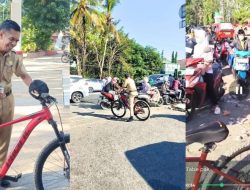 Gowes Sejauh 2 Kilometer ke Kantor, Sekdis DLHP Takalar Ajak Warga Peduli Lingkungan dan BBM