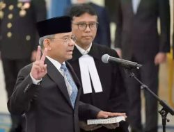 Menghadap Presiden Prabowo, Suahasil Nazara Dilantik Jadi Menteri Keuangan