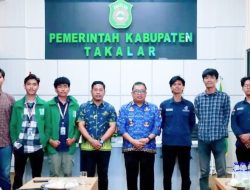 Bupati Takalar Apresiasi Inovasi Digital SIDATABERU dan Law Consult di Desa Kampung Beru