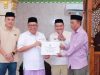 Bupati Takalar Safari Jumat di Sanrobone, Serahkan Bantuan Masjid dan Timbunan Pekuburan