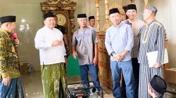 Perkuat Silaturahmi, Bupati Takalar Safari Jumat Sekaligus Salurkan Bantuan Pertanian