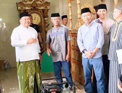 Perkuat Silaturahmi, Bupati Takalar Safari Jumat Sekaligus Salurkan Bantuan Pertanian