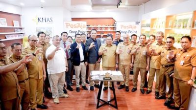 Gandeng PT Pos Indonesia, Gerai UMKM Takalar di Bandara Hadirkan Kemudahan Pengiriman