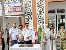 Wabup Takalar Bersama Legislator PKB Resmikan Masjid Al-Jab’r Perumahan Griya Kumala Galesong